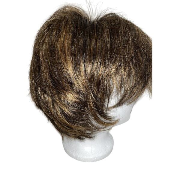 Wig by RAQUEL WELCH Short Layered Mono Top + Lace 25652 - Picture 12 of 12